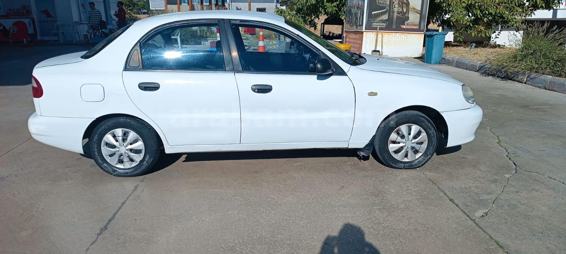 Sahibinden Daewoo Lanos 1.5 SE 1998 Model Uşak 295.000 km Beyaz 4