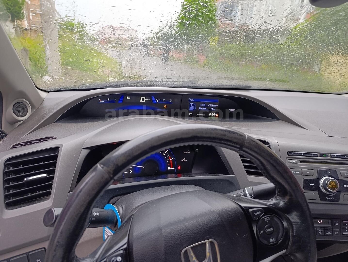 Sahibinden Honda Civic 1.6 Elegance eko 2012 Model 166.900 km Beyaz 7