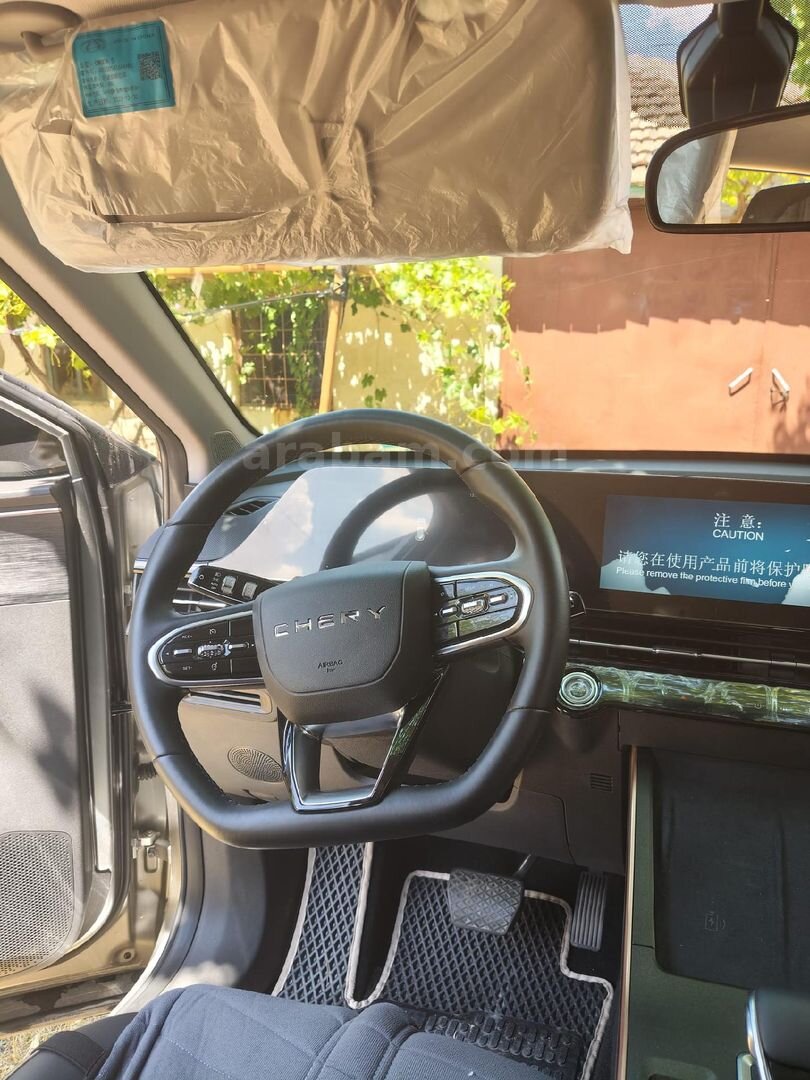 Sahibinden Chery Omoda 5 1.6 T-GDI Comfort 2024 Model İzmir 30.400 km Gri (Gümüş) 5