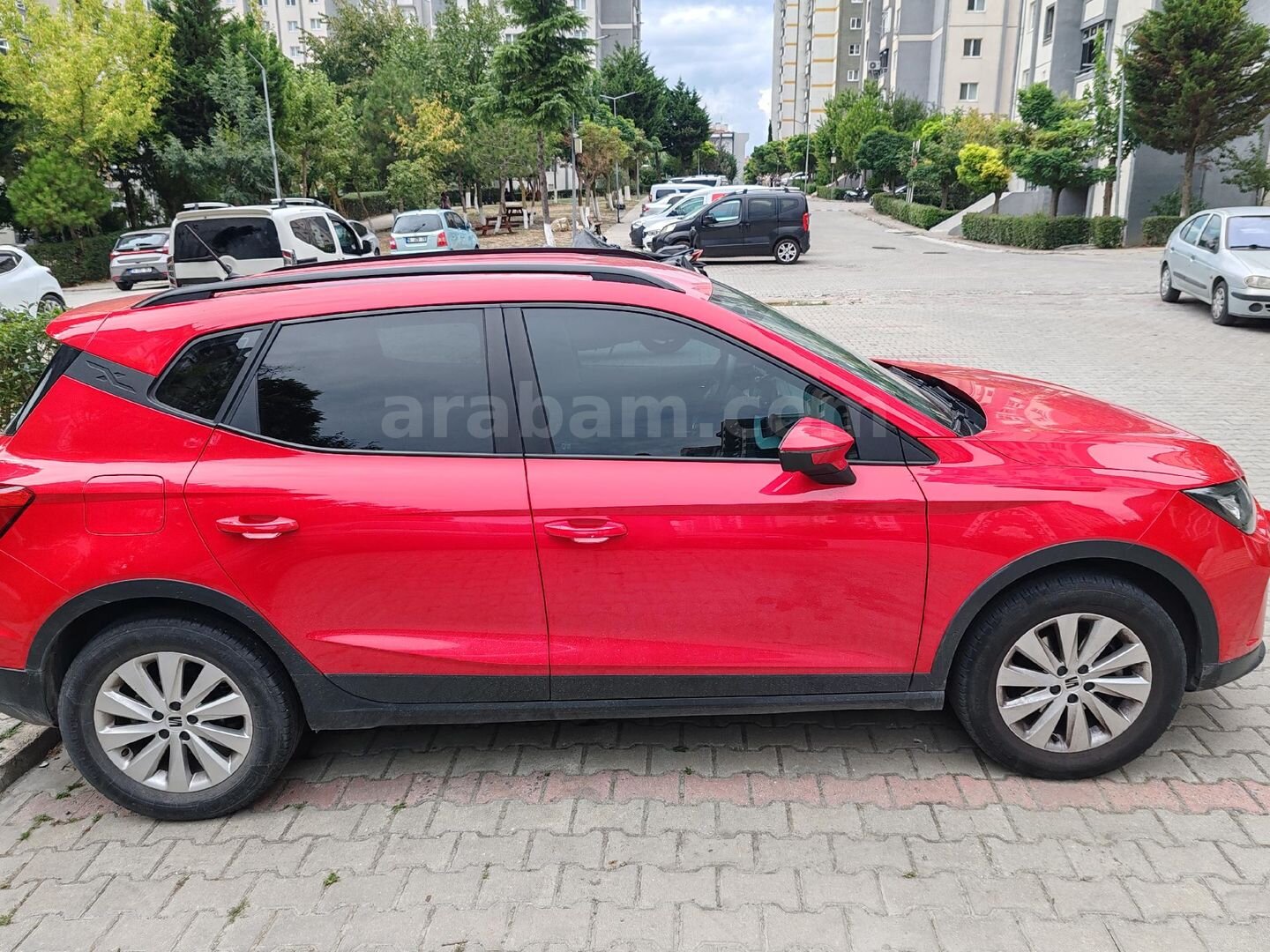 Sahibinden Seat Arona 1.0 EcoTSI Style 2022 Model İstanbul 47.000 km Kırmızı 4