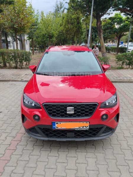 Sahibinden Seat Arona 1.0 EcoTSI Style 2022 Model İstanbul 47.000 km Kırmızı