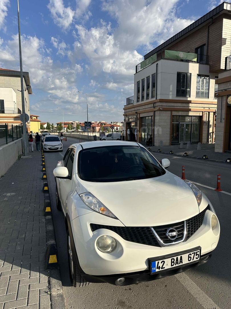 ACİLL Sahibinden Nissan Juke 1.5 dCi Platinum 2012 Model Beyaz 1