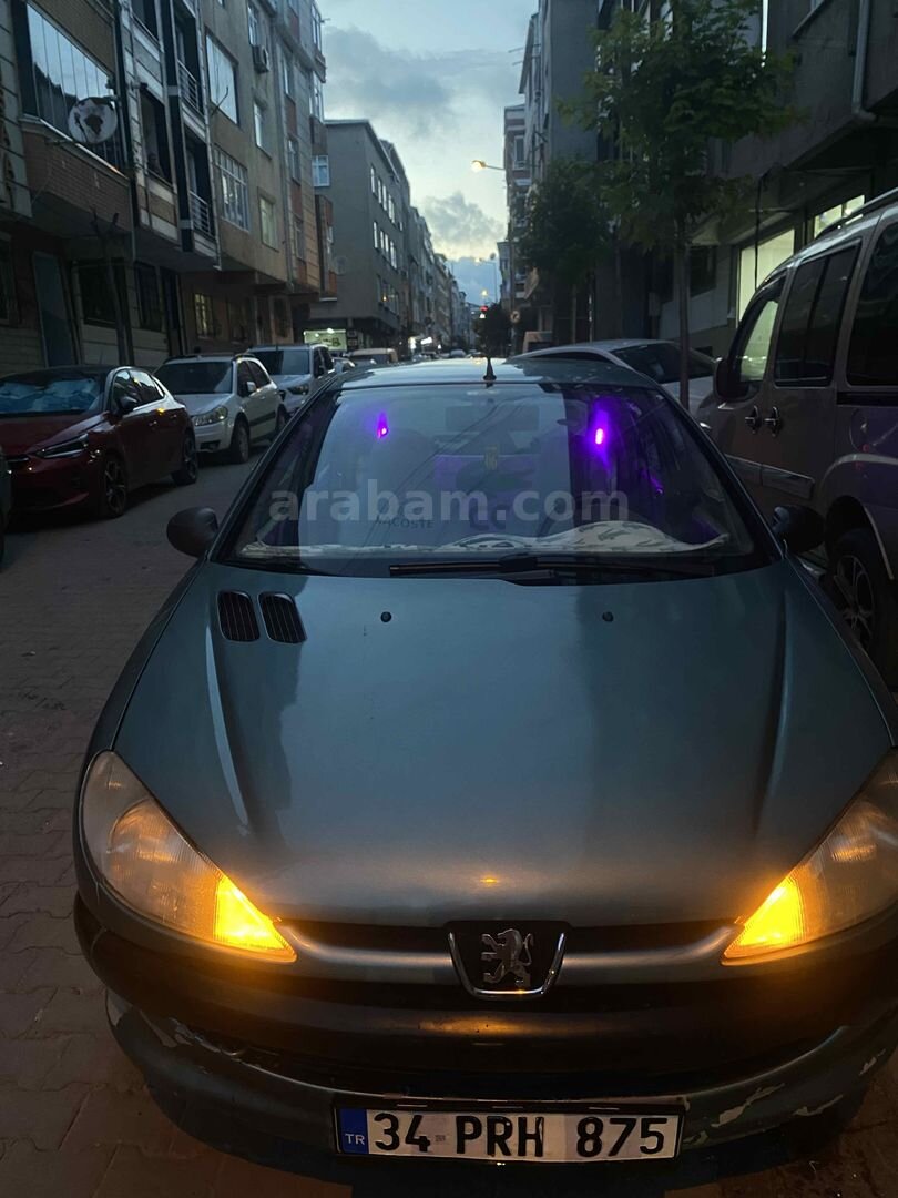 Sahibinden Peugeot 206 1.4 XR 2000 Model 202.000 km Yeşil 6