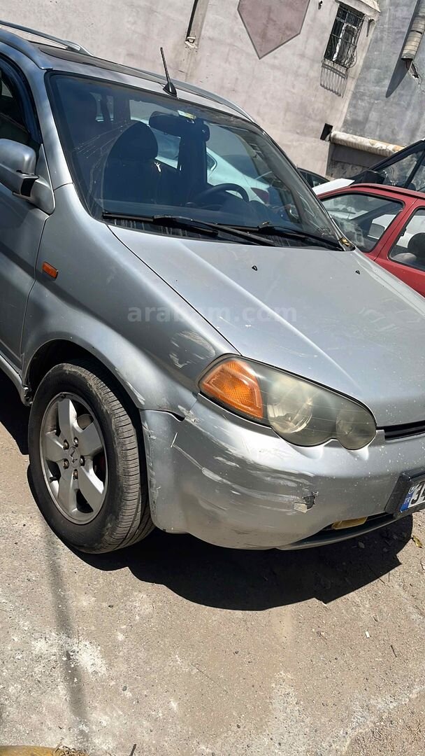 Sahibinden Honda HR-V 4WD 2000 Model 3