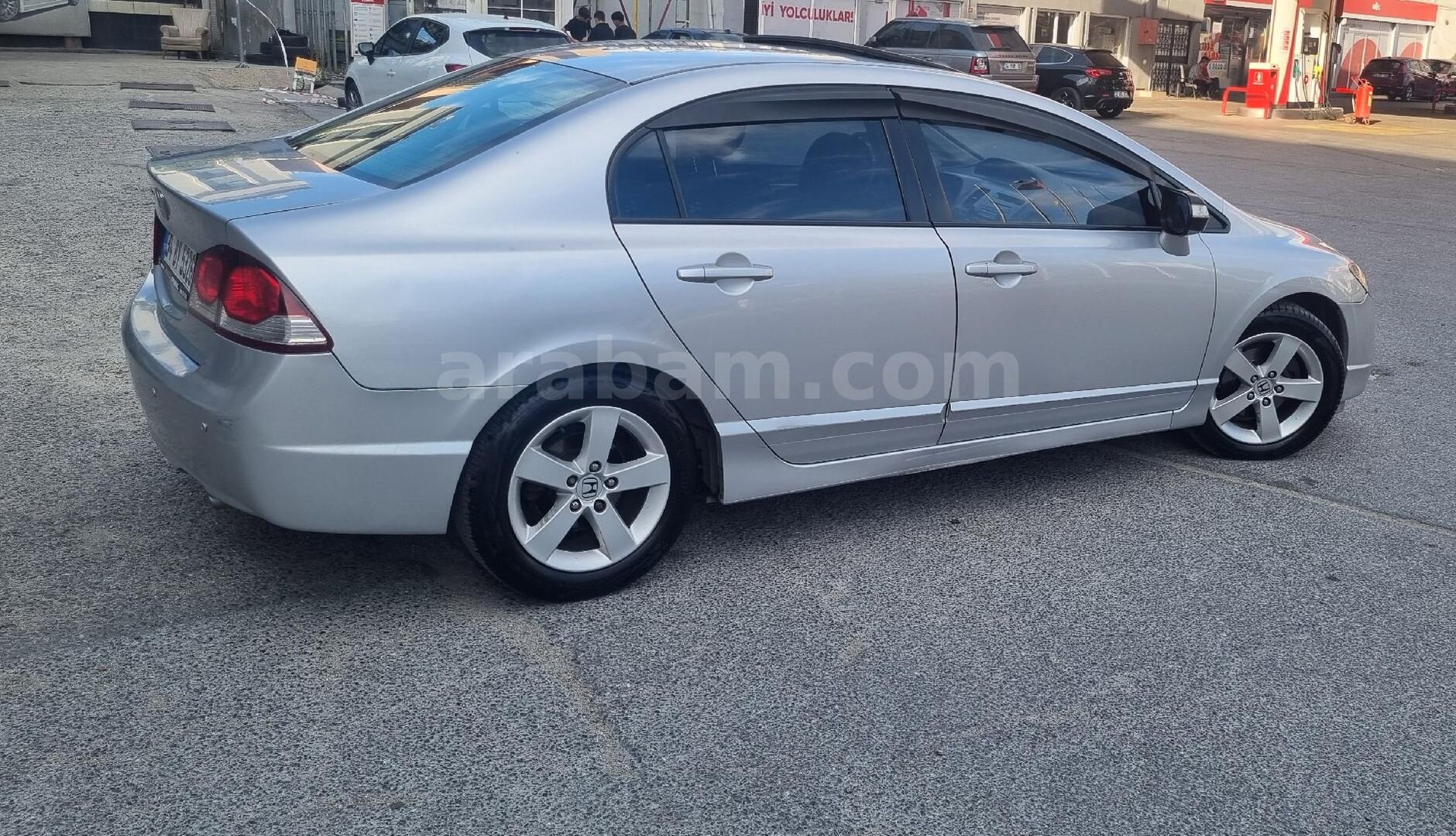 Sahibinden Honda Civic 1.6i VTEC Elegance 2011 Model 3