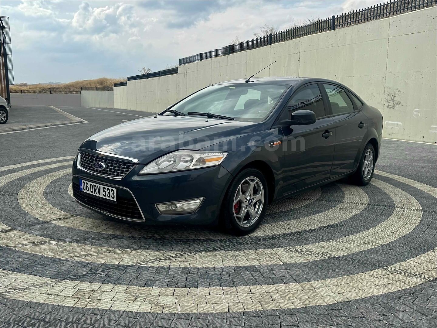 Galeriden Ford Mondeo 2.0 TDCi Trend 2008 Model Ankara 413.000 km Füme 2