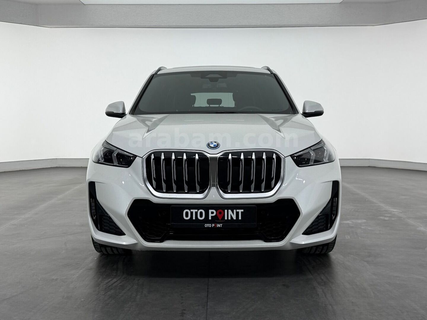 otomobil BMW X1 1.5 xDrive 25e M Sport 1
