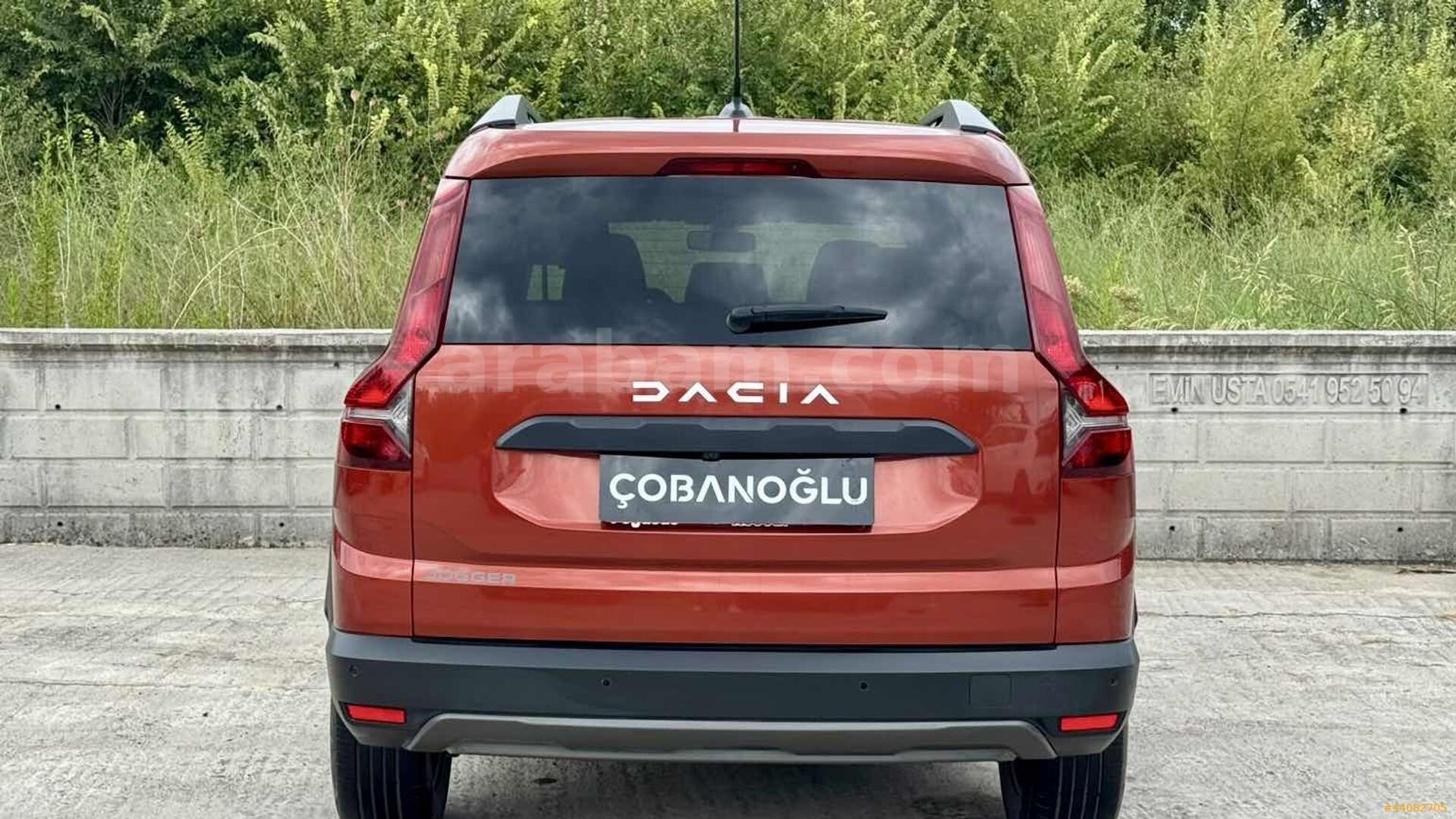ÇOBANOĞLUN DAN JOGGER 1.0TCE 7 KİŞİLİK K.KARTINA 12T 42.000 KM 7