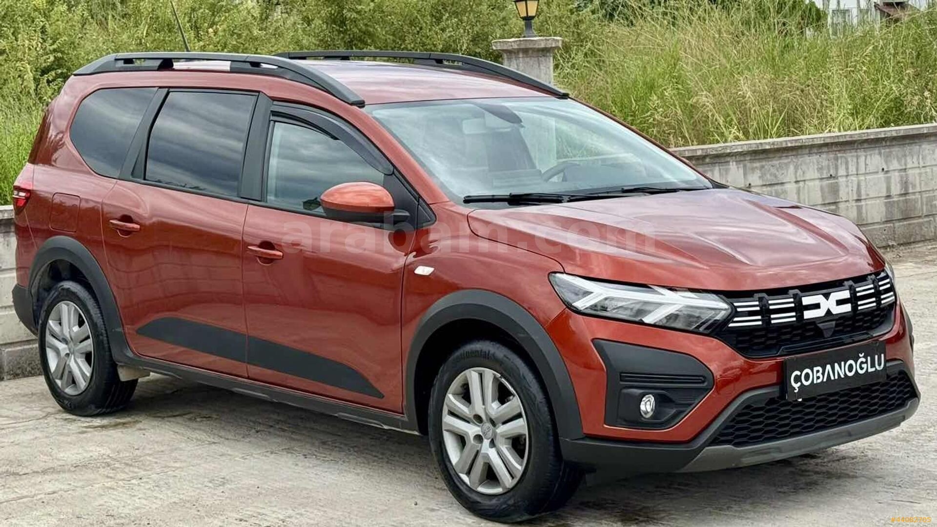ÇOBANOĞLUN DAN JOGGER 1.0TCE 7 KİŞİLİK K.KARTINA 12T 42.000 KM 3
