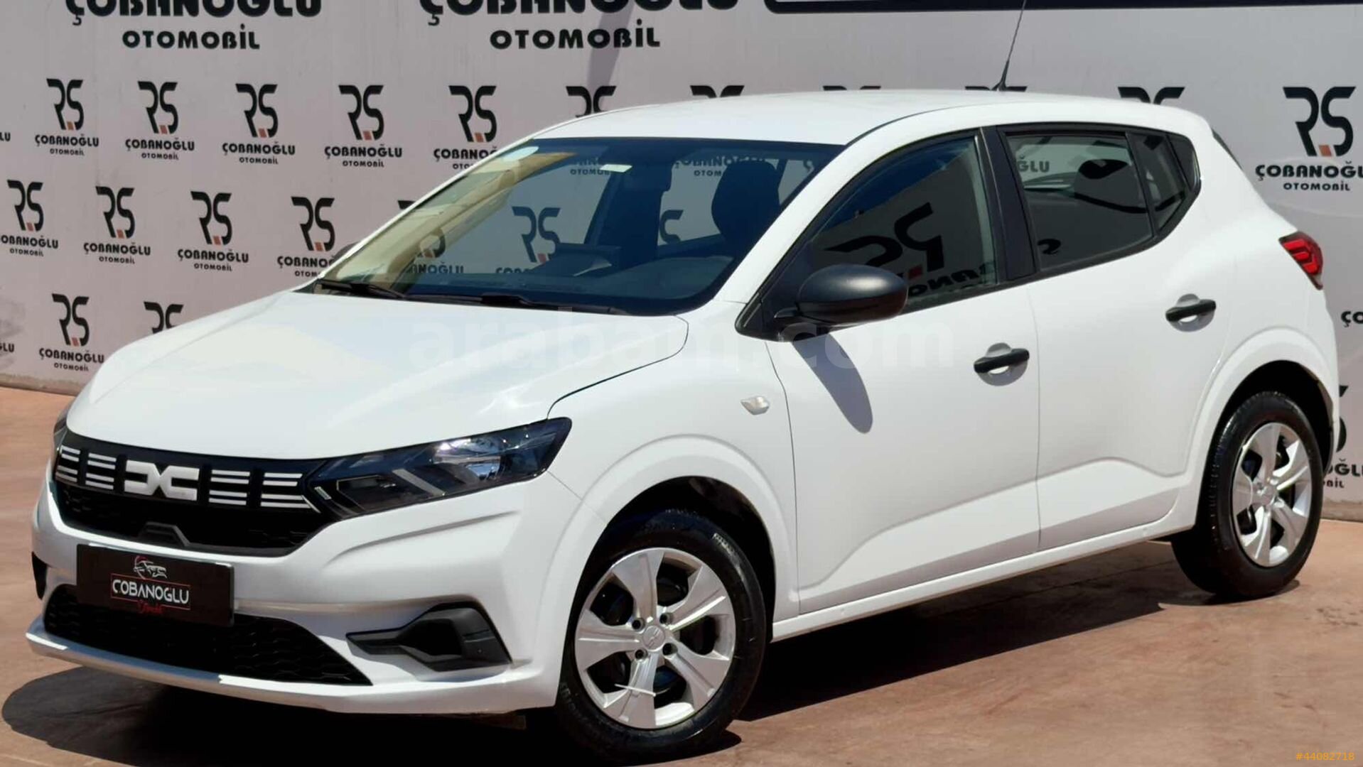ÇOBANOĞLUN DAN SANDERO BOYASIZ OTOMATİK K.KARTINA 12T 88.000 KM 1