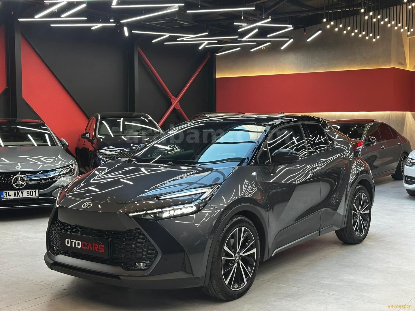 OTOCARS - 29 BİN'DE 2025 TOYOTA C-HR 1.8 HYBRİD PASSİON X-SPORT 3