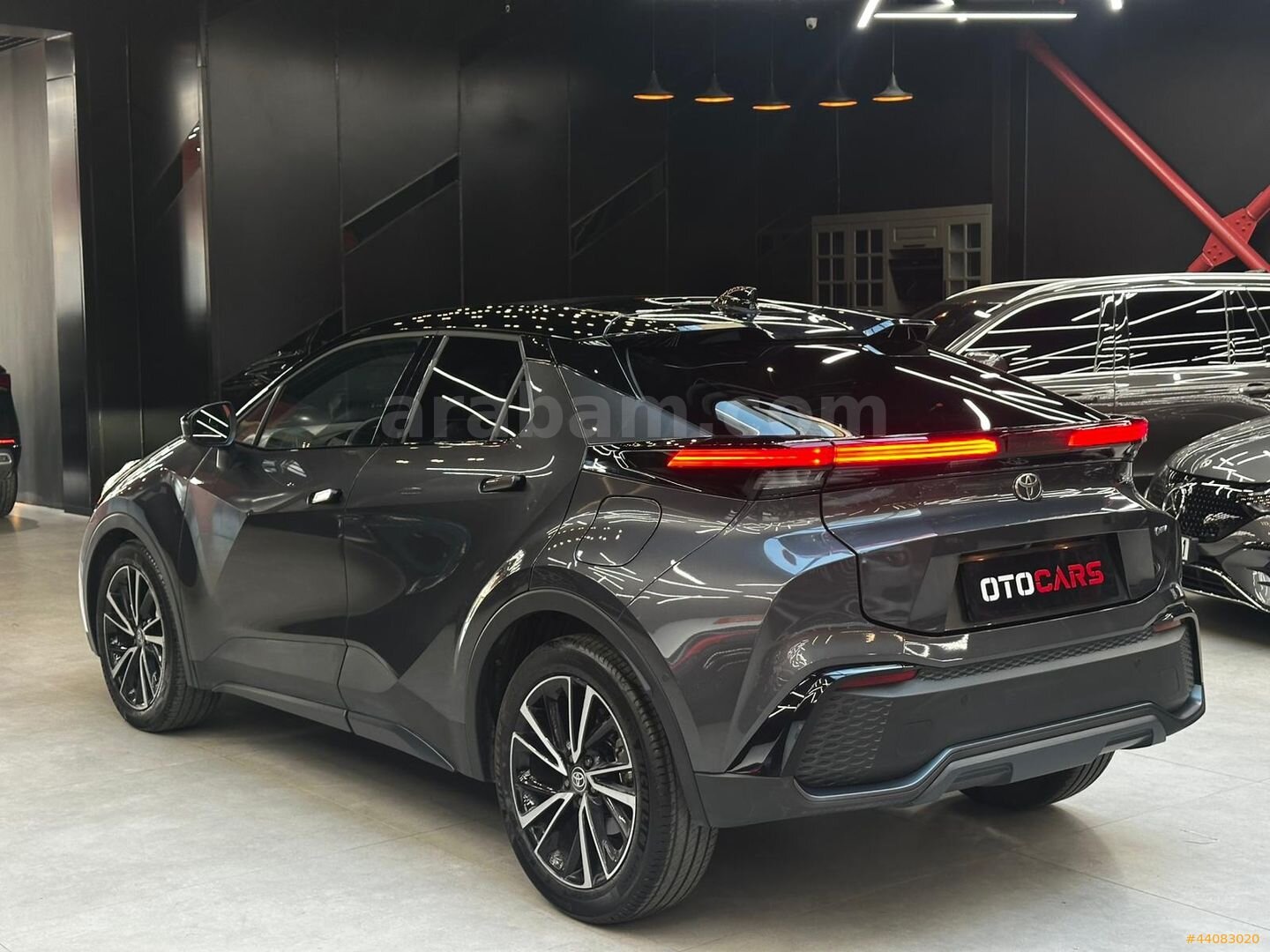 OTOCARS - 29 BİN'DE 2025 TOYOTA C-HR 1.8 HYBRİD PASSİON X-SPORT 4