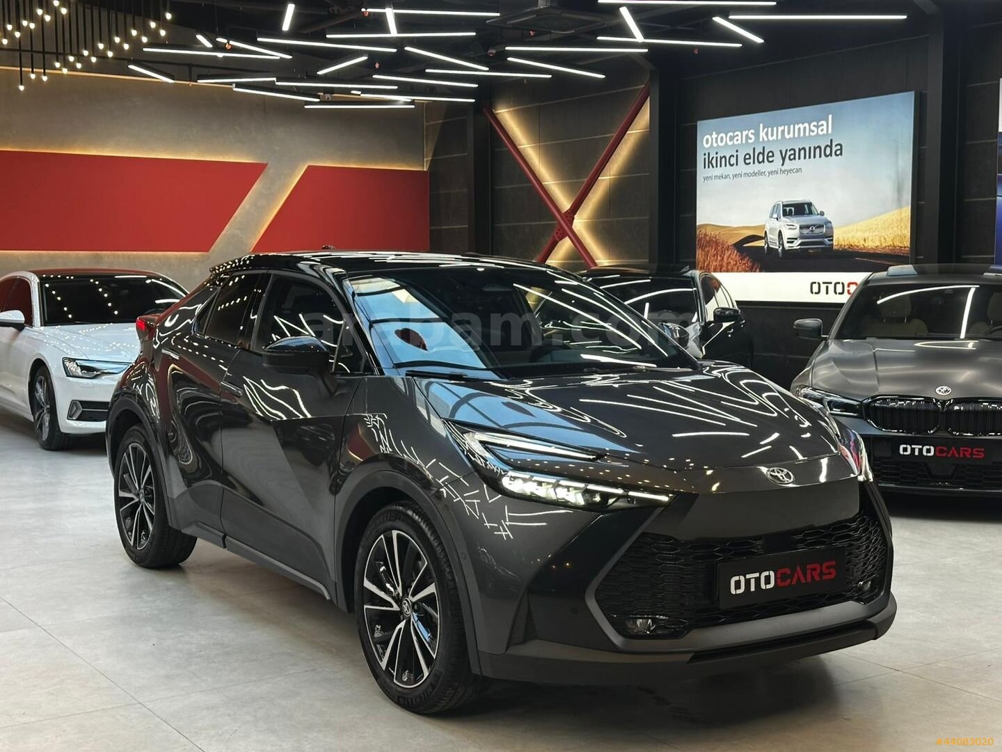 OTOCARS - 29 BİN'DE 2025 TOYOTA C-HR 1.8 HYBRİD PASSİON X-SPORT 1