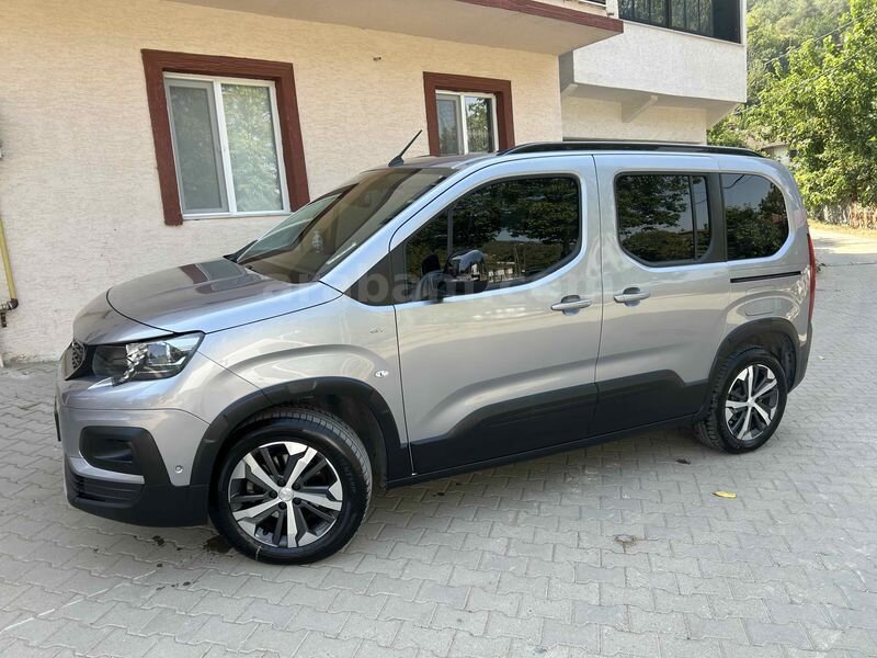 Sahibinden Peugeot Rifter 1.5 BlueHDI GT 2023 Model Bursa 17.400 km Gri 1