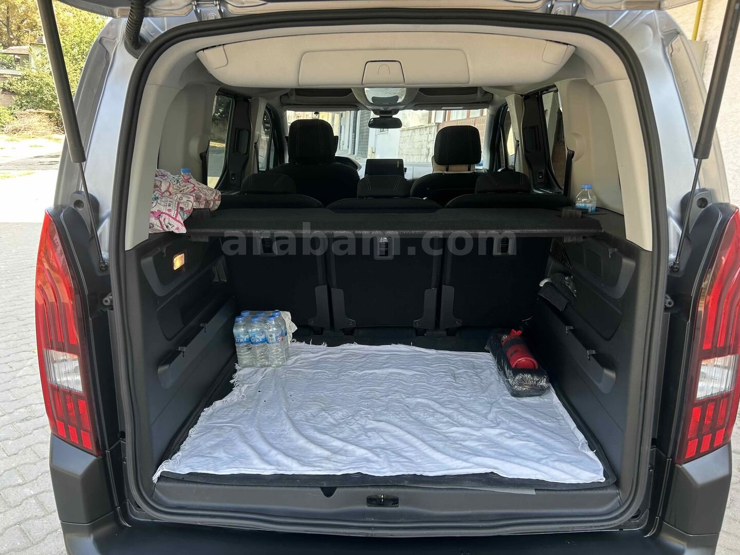Sahibinden Peugeot Rifter 1.5 BlueHDI GT 2023 Model Bursa 17.400 km Gri 7