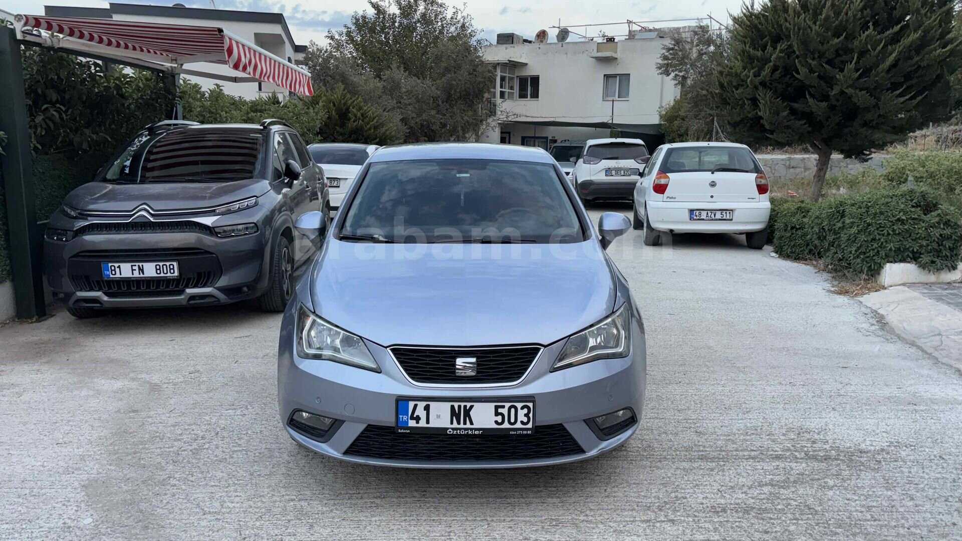 Memurdan değişensiz boyasız temiz ibiza 1