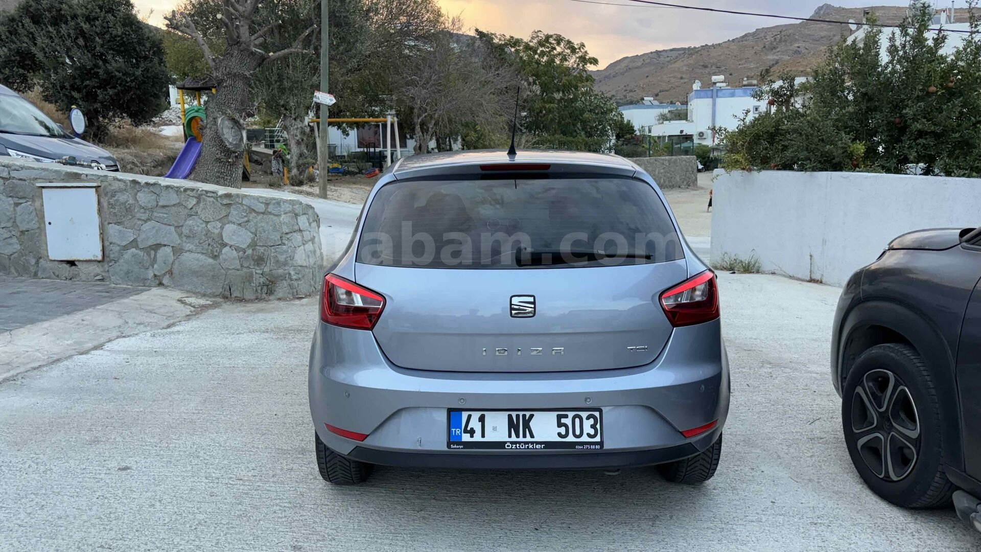 Memurdan değişensiz boyasız temiz ibiza 5