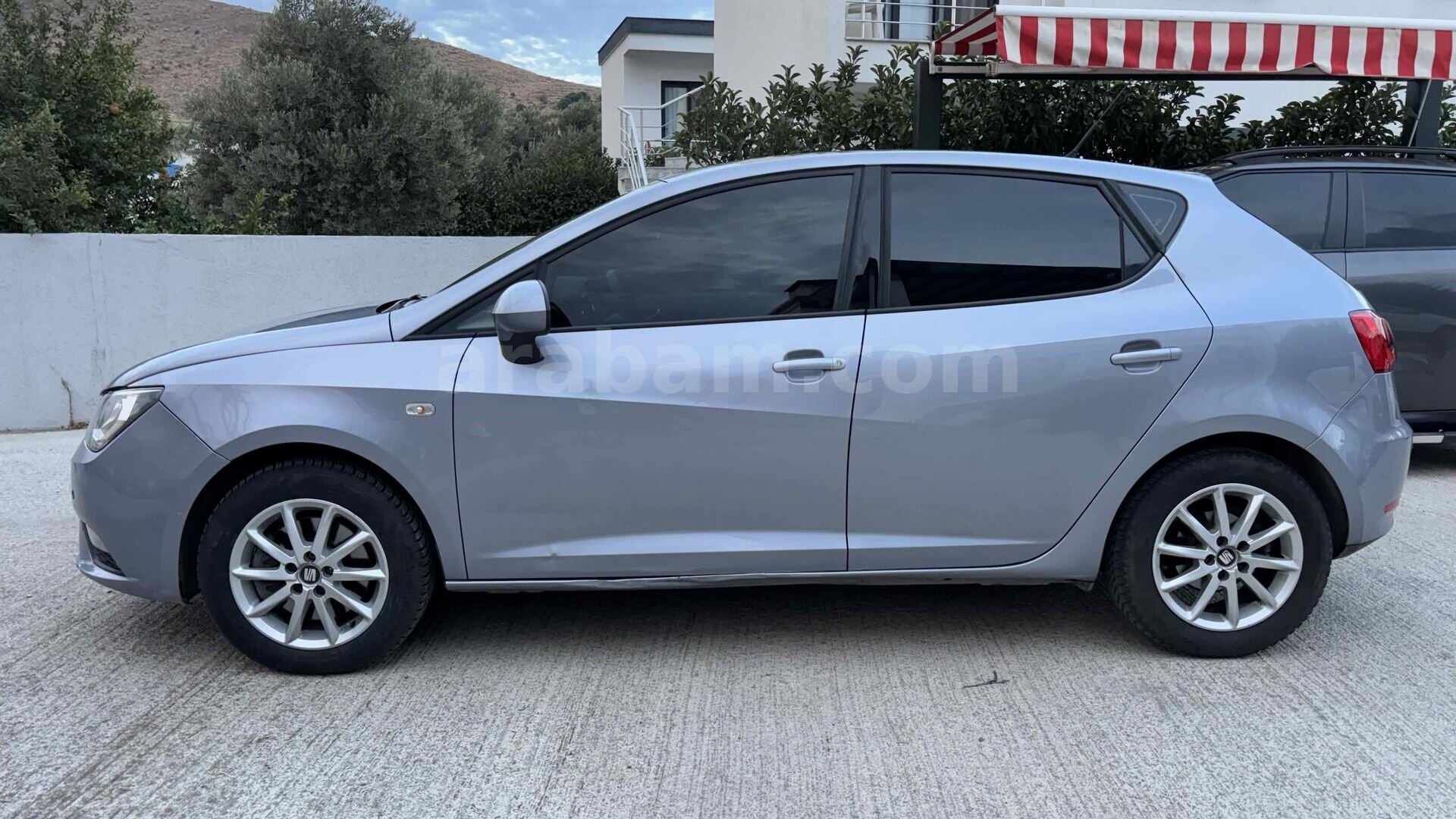 Memurdan değişensiz boyasız temiz ibiza 3