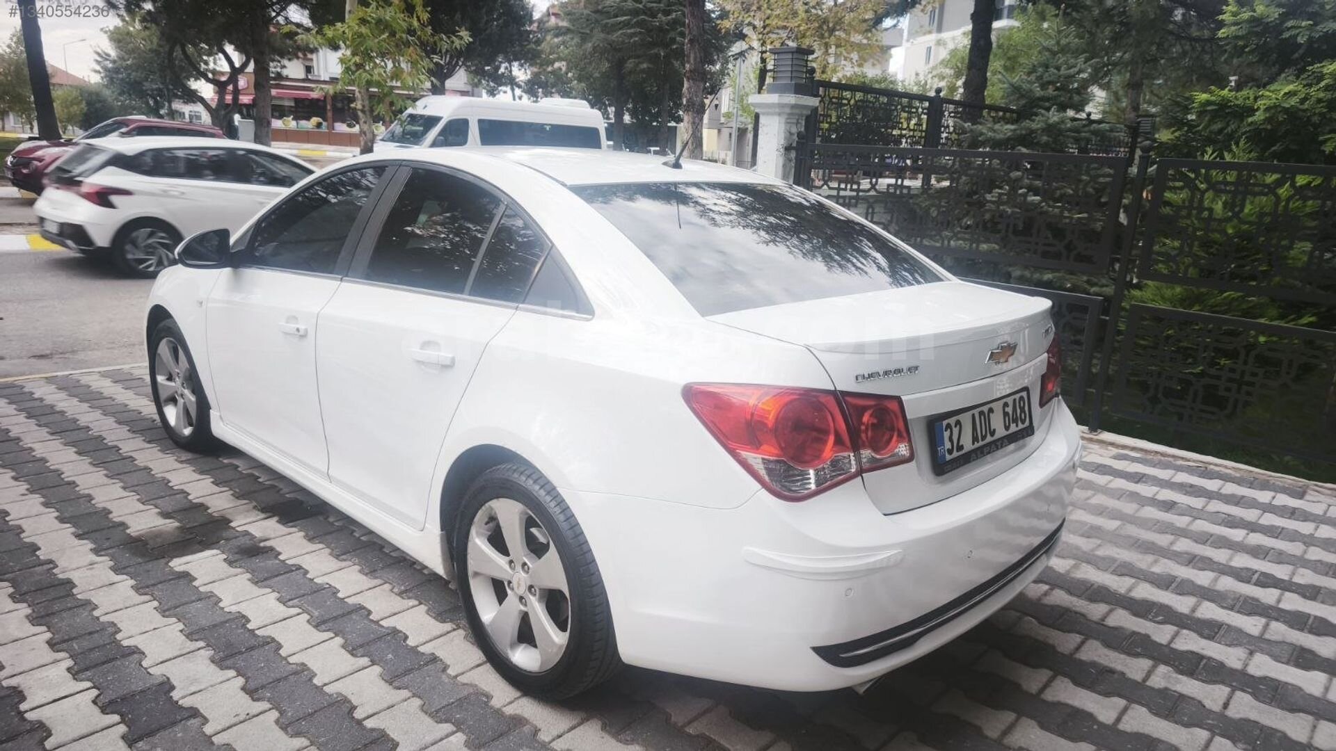 Galeriden Chevrolet Cruze 1.6 Design Edition 2011 Model Isparta 189.000 km Beyaz 7