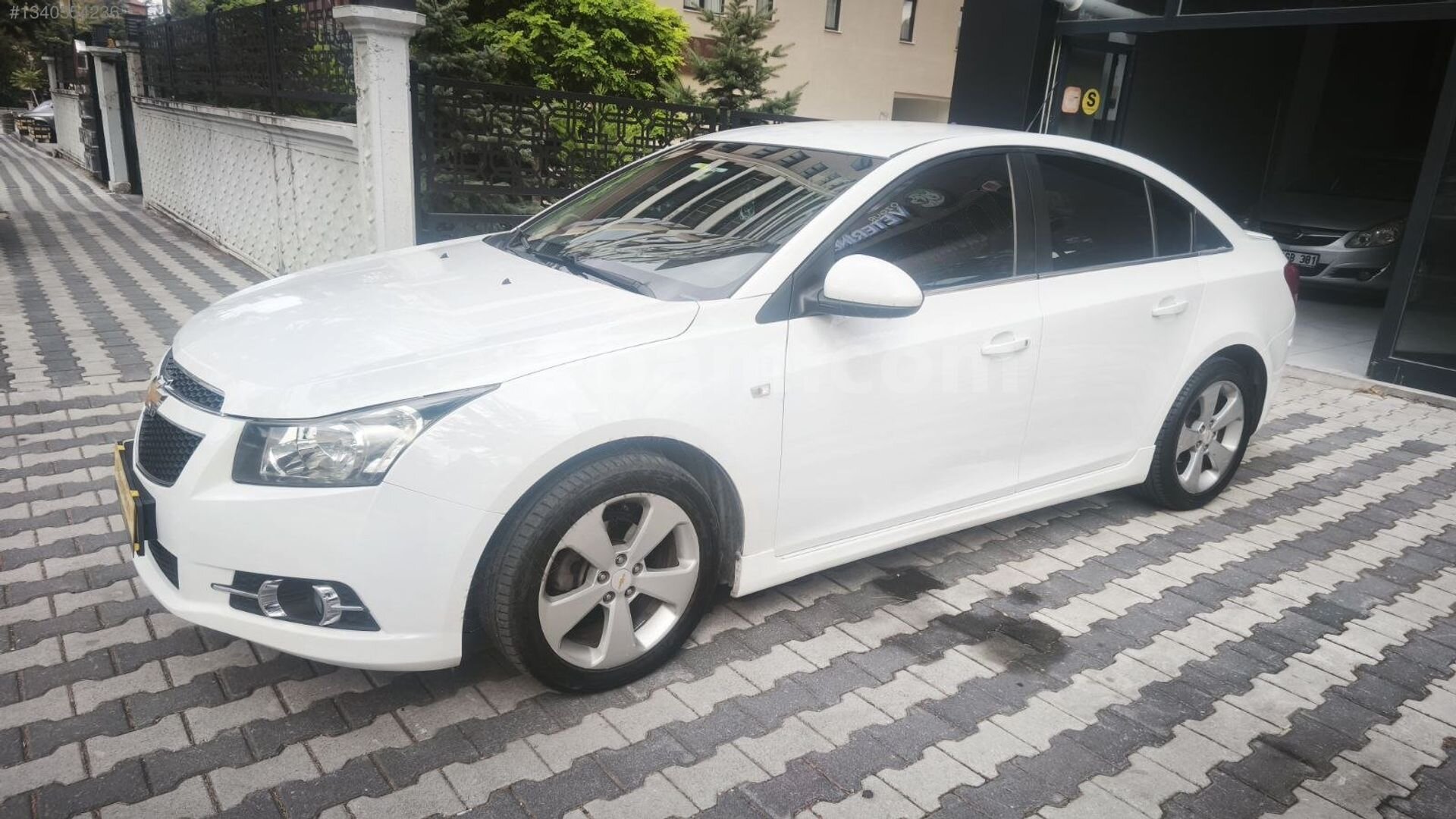 Galeriden Chevrolet Cruze 1.6 Design Edition 2011 Model Isparta 189.000 km Beyaz 5