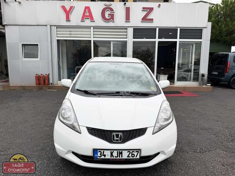 2011 HONDA JAZZ 1.4 JOY PLUS 100 HP **76.000 KM**