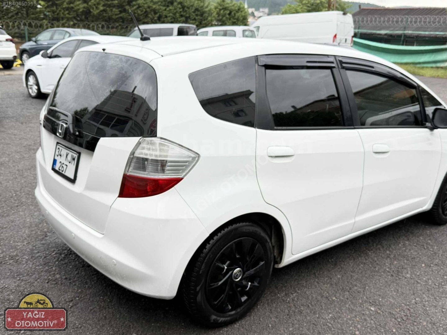 2011 HONDA JAZZ 1.4 JOY PLUS 100 HP **76.000 KM** 7