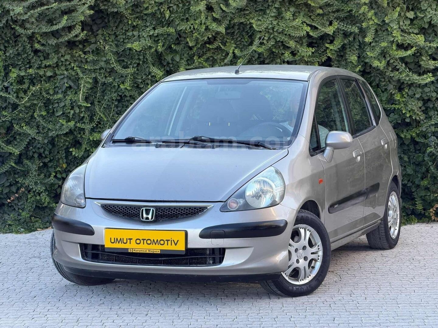 2006 MODEL HATASIZ OTOMATİK JAZZ DÜŞÜK KM İLK SAHİBİNDEN 2