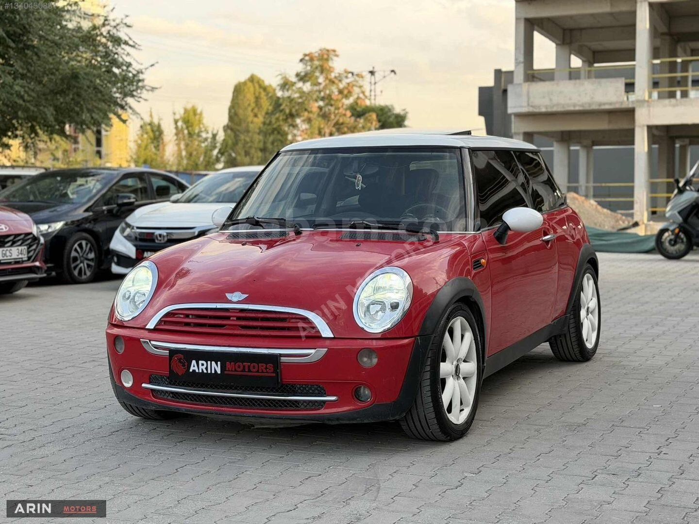 Galeriden Mini Cooper 1.6 Türkiye Paketi 2005 Model Ankara 276.000 km Kırmızı 2