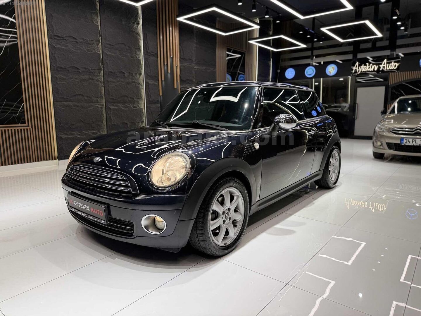 Galeriden Mini Cooper 1.6 Türkiye Paketi 2008 Model İstanbul 94.000 km Siyah 7
