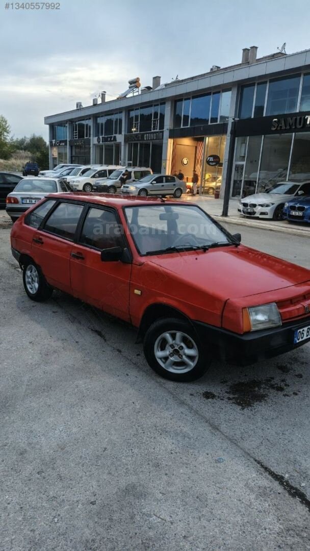 Galeriden Lada Samara 1.5 1990 Model Çorum 200.000 km Kırmızı 3