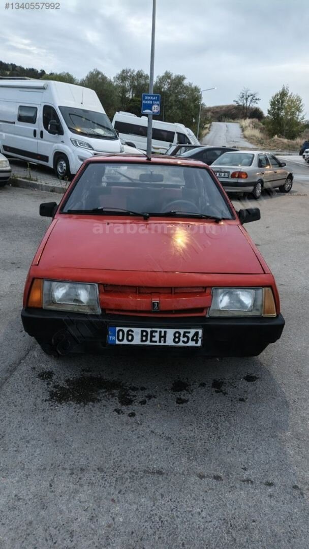 Galeriden Lada Samara 1.5 1990 Model Çorum 200.000 km Kırmızı 2