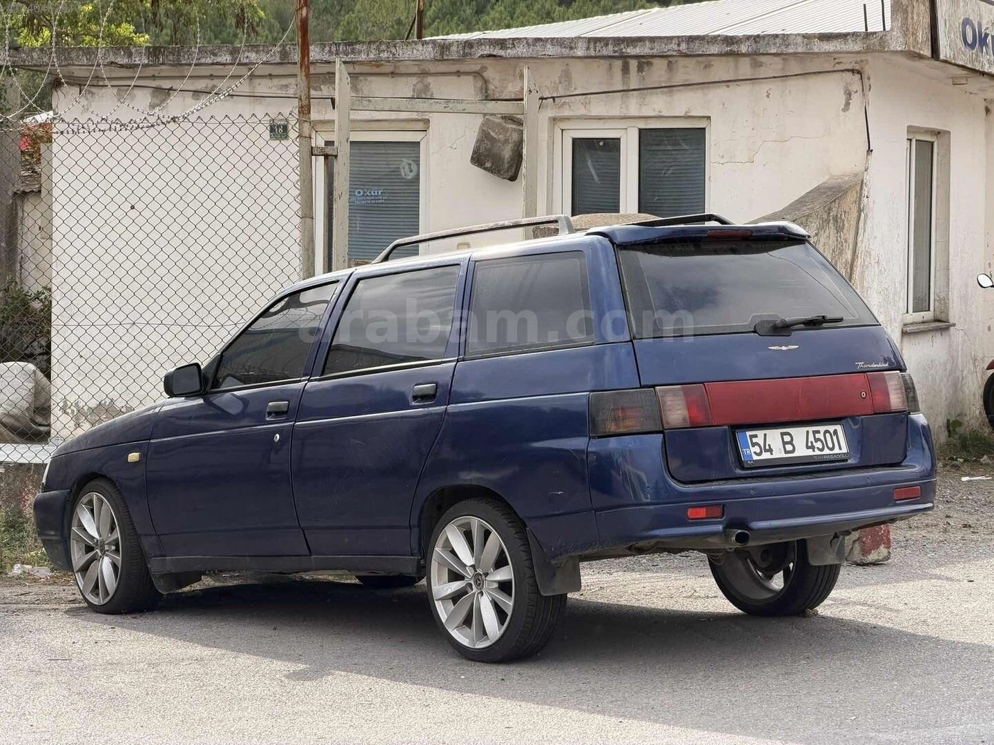 Galeriden Lada Vega 1.5 2000 Model İstanbul 350.000 km Lacivert 2