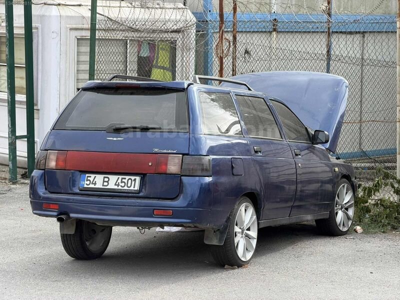 Galeriden Lada Vega 1.5 2000 Model İstanbul 350.000 km Lacivert