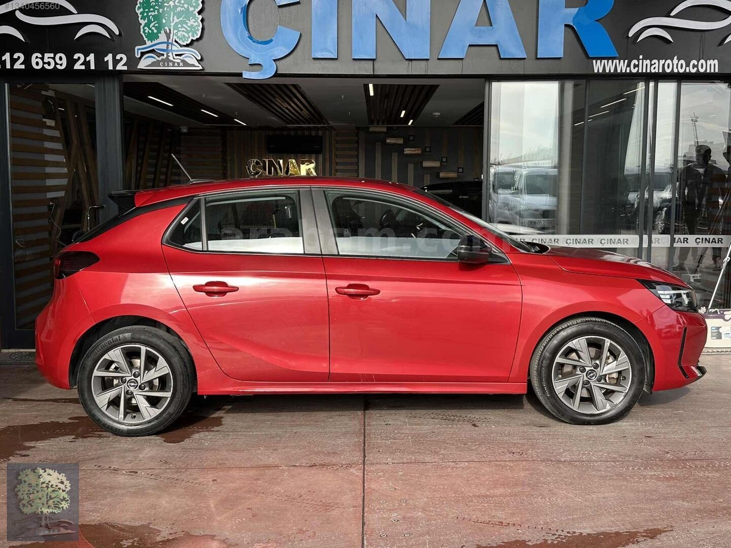 Galeriden Opel Corsa 1.2 T Edition 2024 Model İstanbul 75.000 km Kırmızı 3