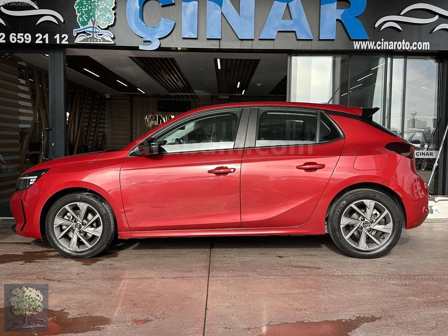 Galeriden Opel Corsa 1.2 T Edition 2024 Model İstanbul 75.000 km Kırmızı 6