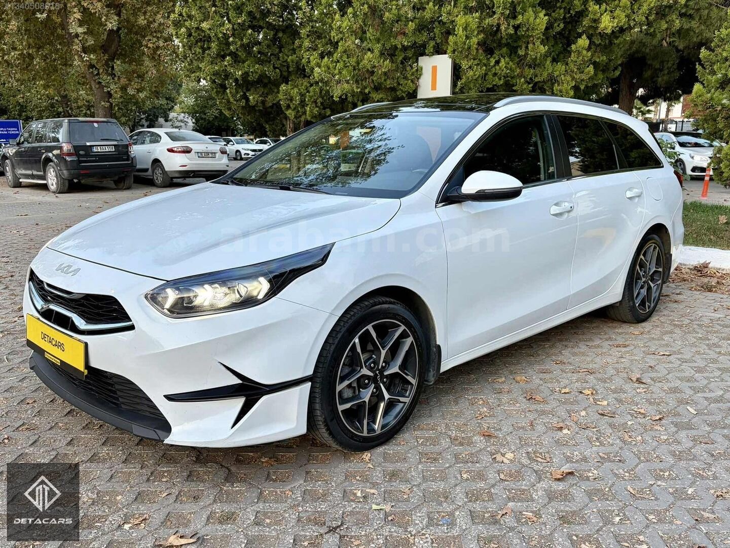 DEĞİŞENSİZ - S.BAKIMLI - 184.000 KM - %20 KDV - 12 AY TAKSİT 3