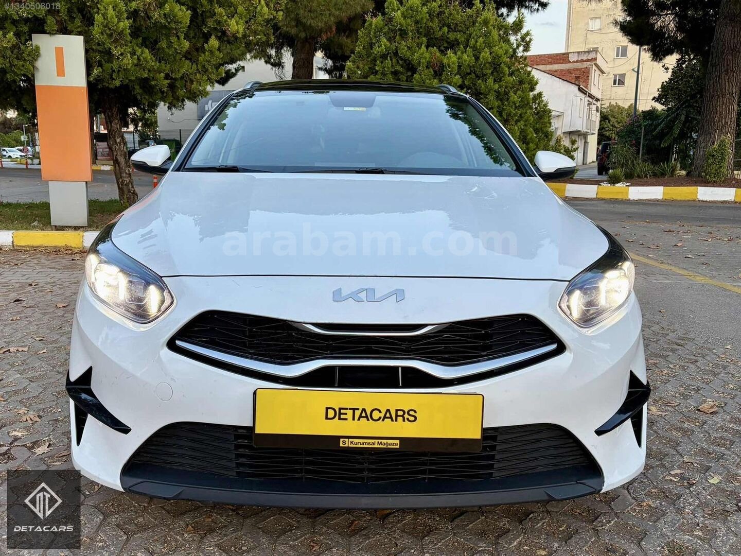 DEĞİŞENSİZ - S.BAKIMLI - 184.000 KM - %20 KDV - 12 AY TAKSİT 1