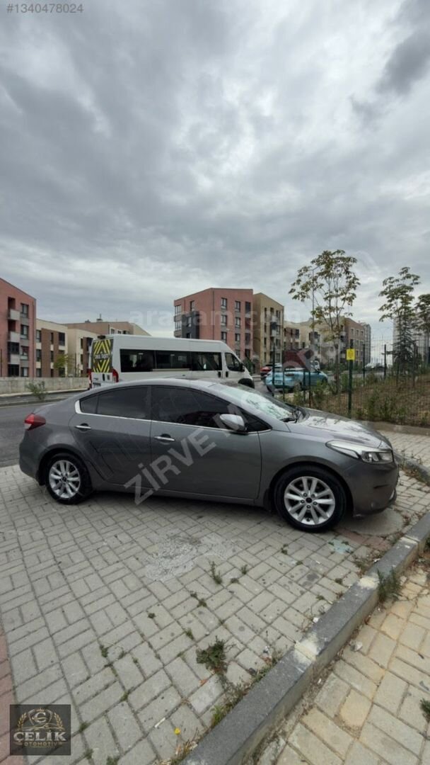 Galeriden Kia Cerato 1.6 CRDi Concept Plus 2017 Model İstanbul 162.000 km Füme 5