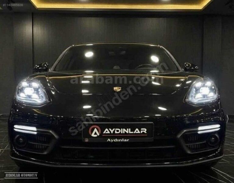 Galeriden Porsche Panamera 4 2025 Model Erzurum 6.100 km Siyah
