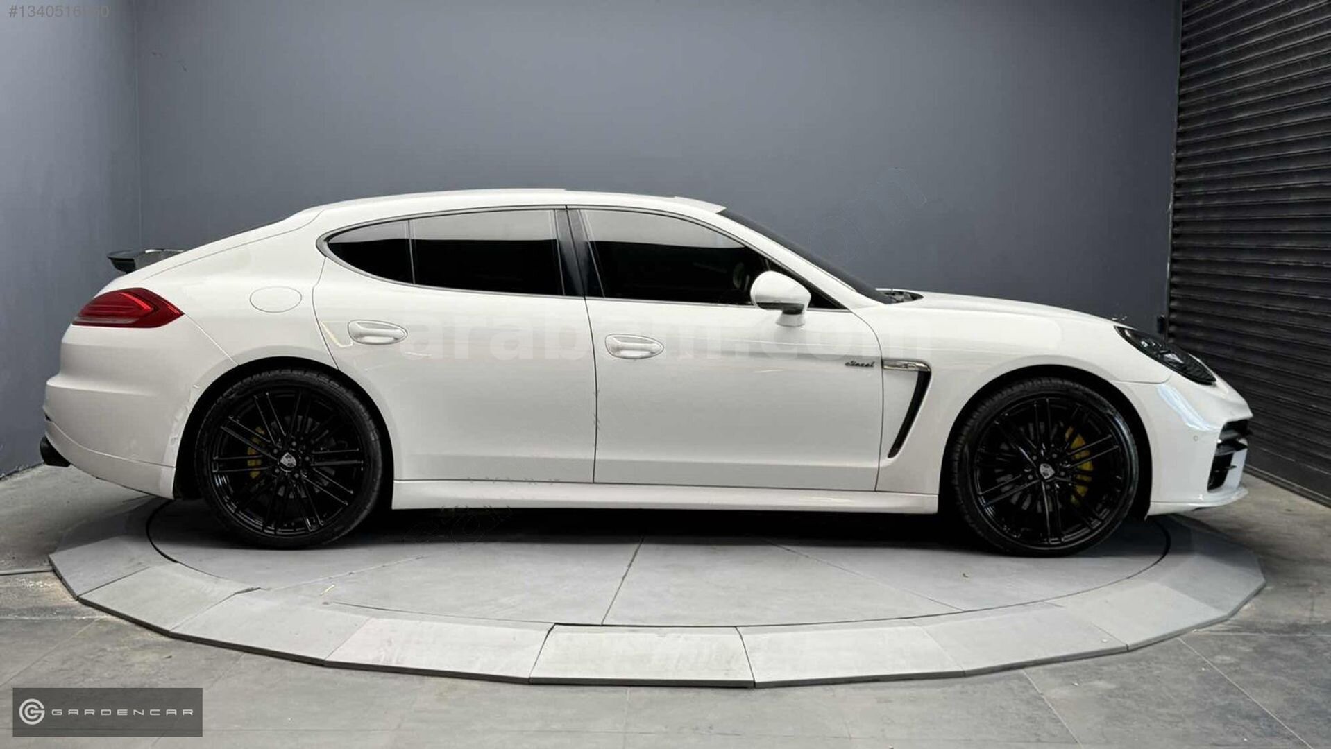 Galeriden Porsche Panamera Diesel 2012 Model İstanbul 269.000 km Beyaz 2