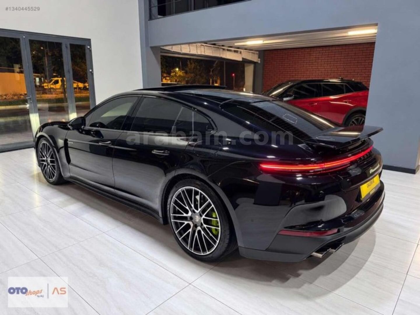 Galeriden Porsche Panamera 4 E-Hybrid 2025 Model Eskişehir 22.500 km Siyah 6