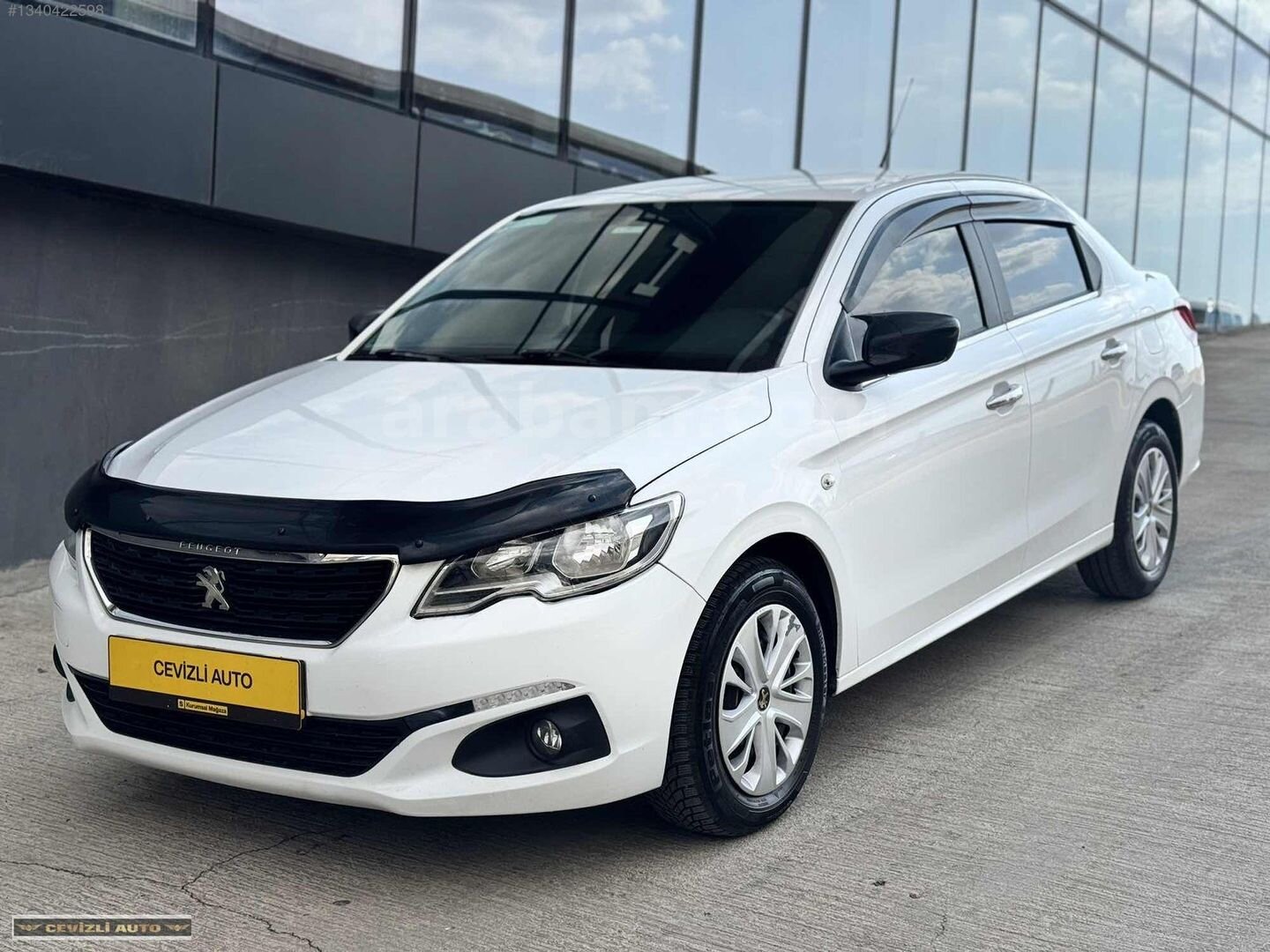 CEVİZLİ AUTODN 2018 ÇIKIŞLI PEUGEOT 301 1.6 HDİ DÜŞÜK KM BOYASIZ 2