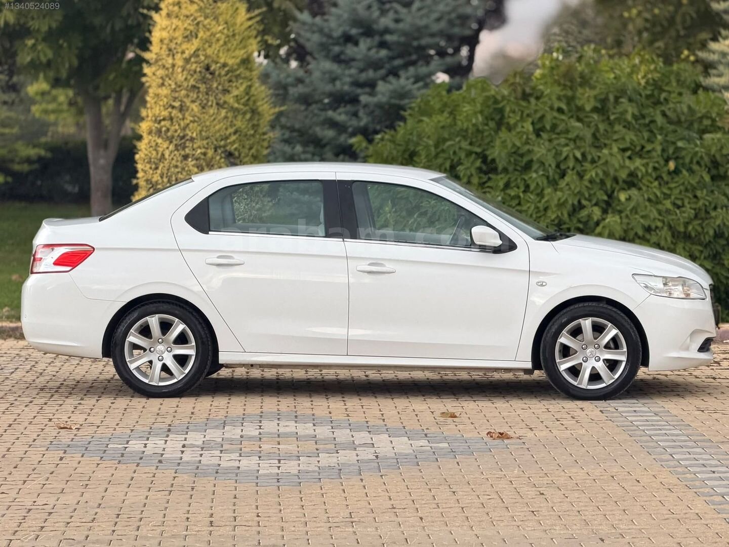 KARA AUTO'dan HATASIZ PEUGEOT 301 1.6 HDi ALLURE 7