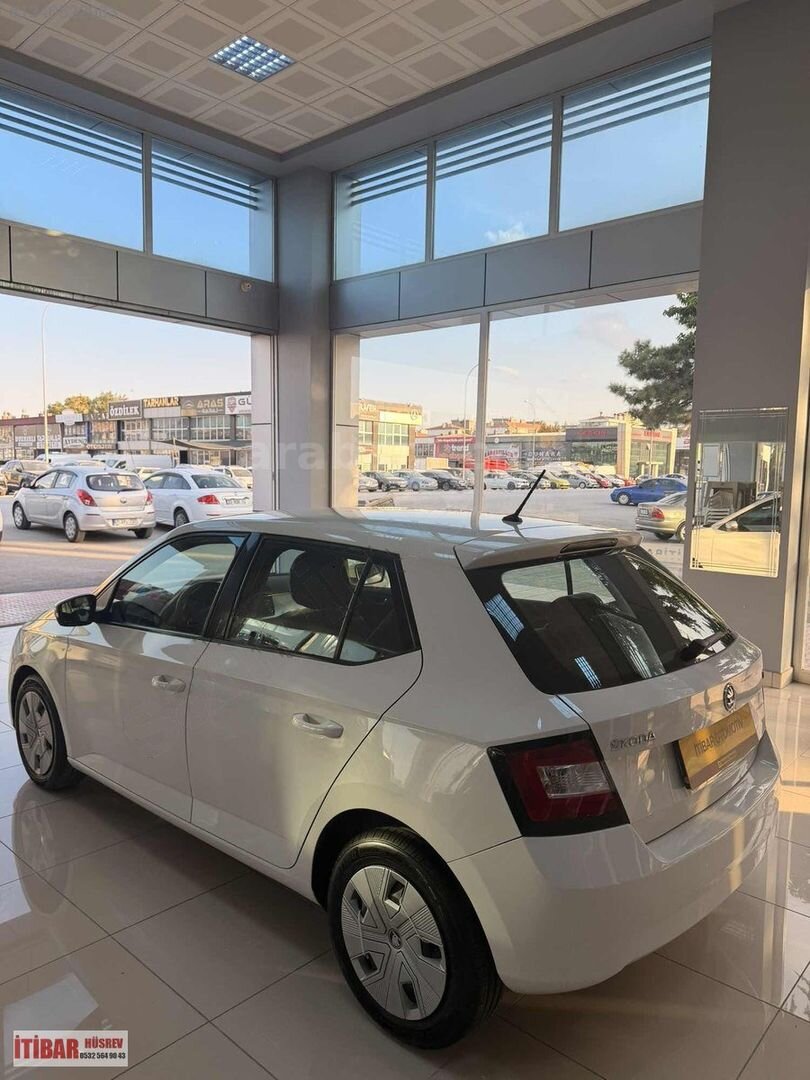 İTİBARDAN 2015 FABİA 1.0 LPG Lİ HATASIZ 208.000 KM DE 4
