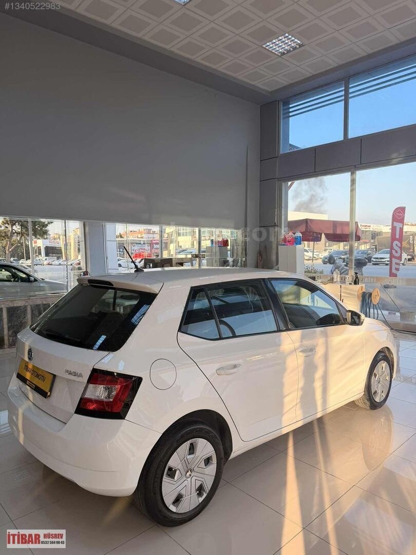 İTİBARDAN 2015 FABİA 1.0 LPG Lİ HATASIZ 208.000 KM DE 6