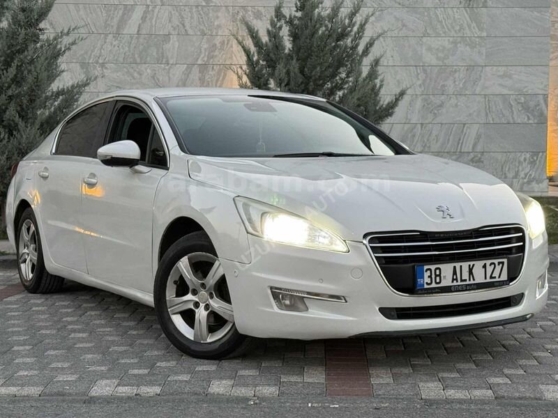 UZUNER AUTO'dan 2012 MODEL OTOMATİK PEUGEOT