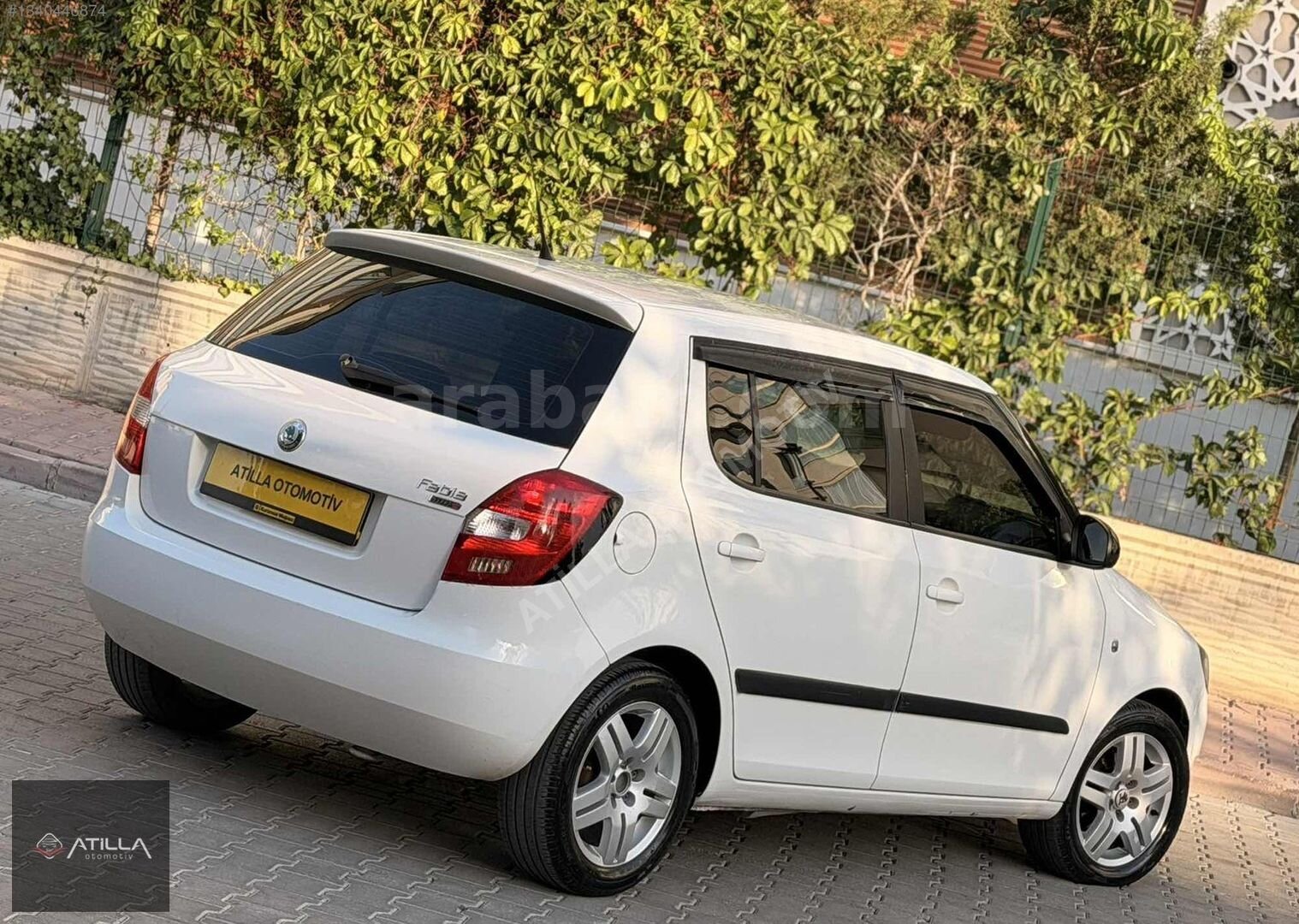 2011 SKODA FABİA 1.2 12 VALVE AMBİENTE DÜŞÜK KM 5