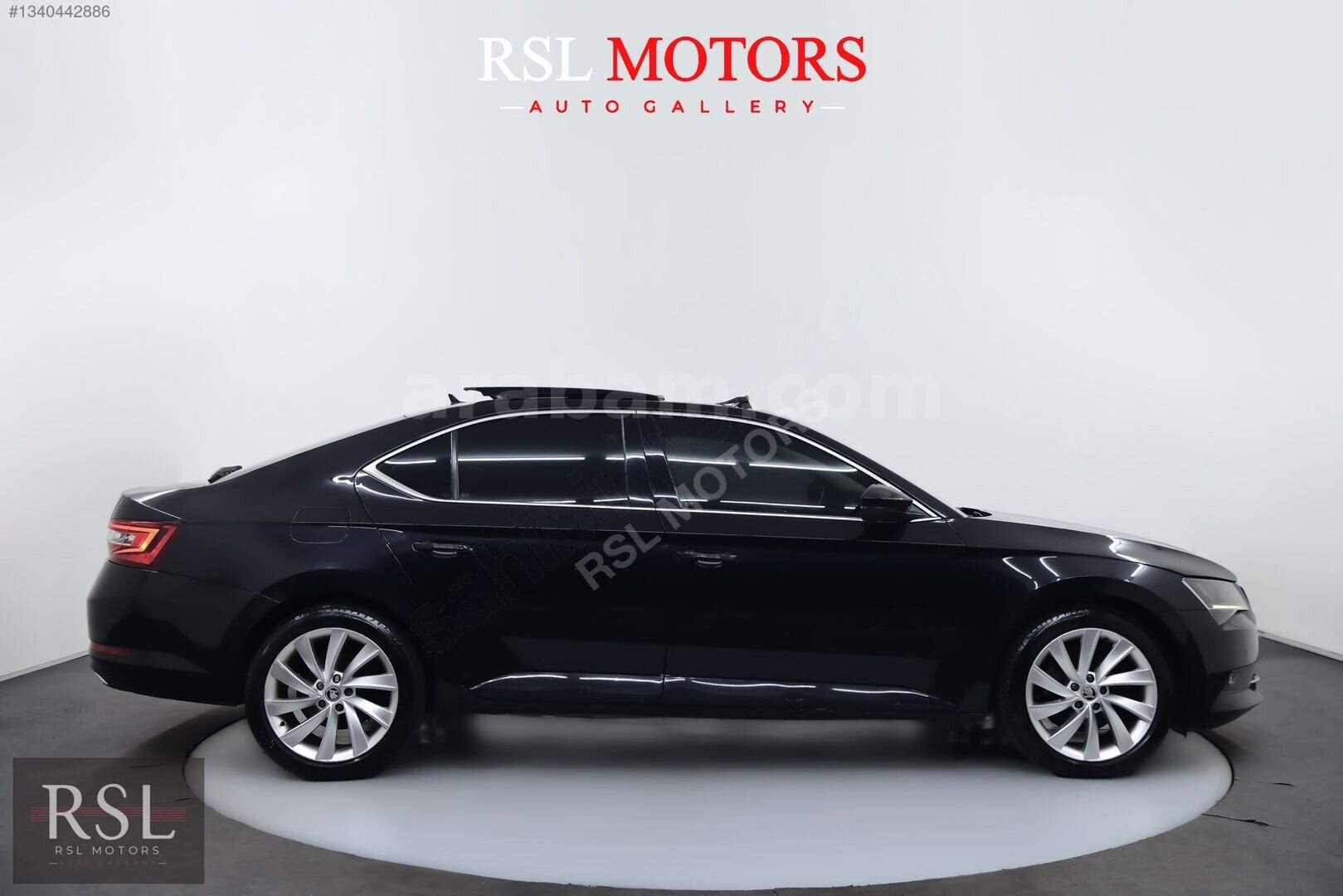 RSL MOTORS'DAN 2017 SKODA SUPERB PRESTİGE CAM TAVAN MAKAM PERDE 4