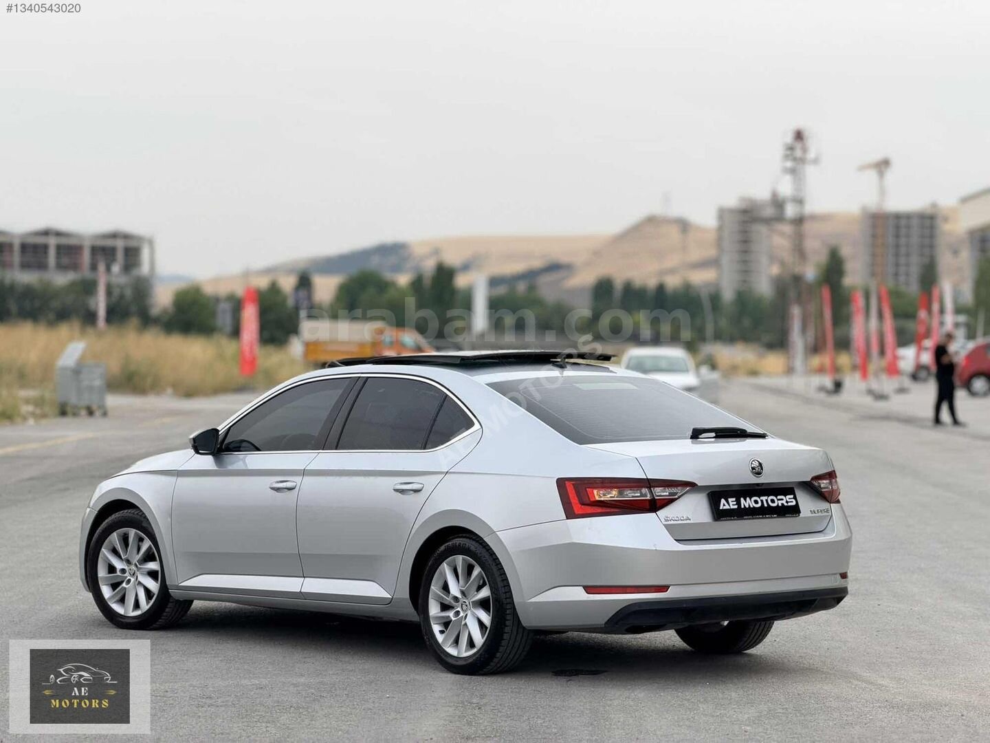 | AE MOTORS | SUPERB-1.6 TDİ-CAM TAVAN+SUNROOF-PRESTİGE-İÇİ KREM 4