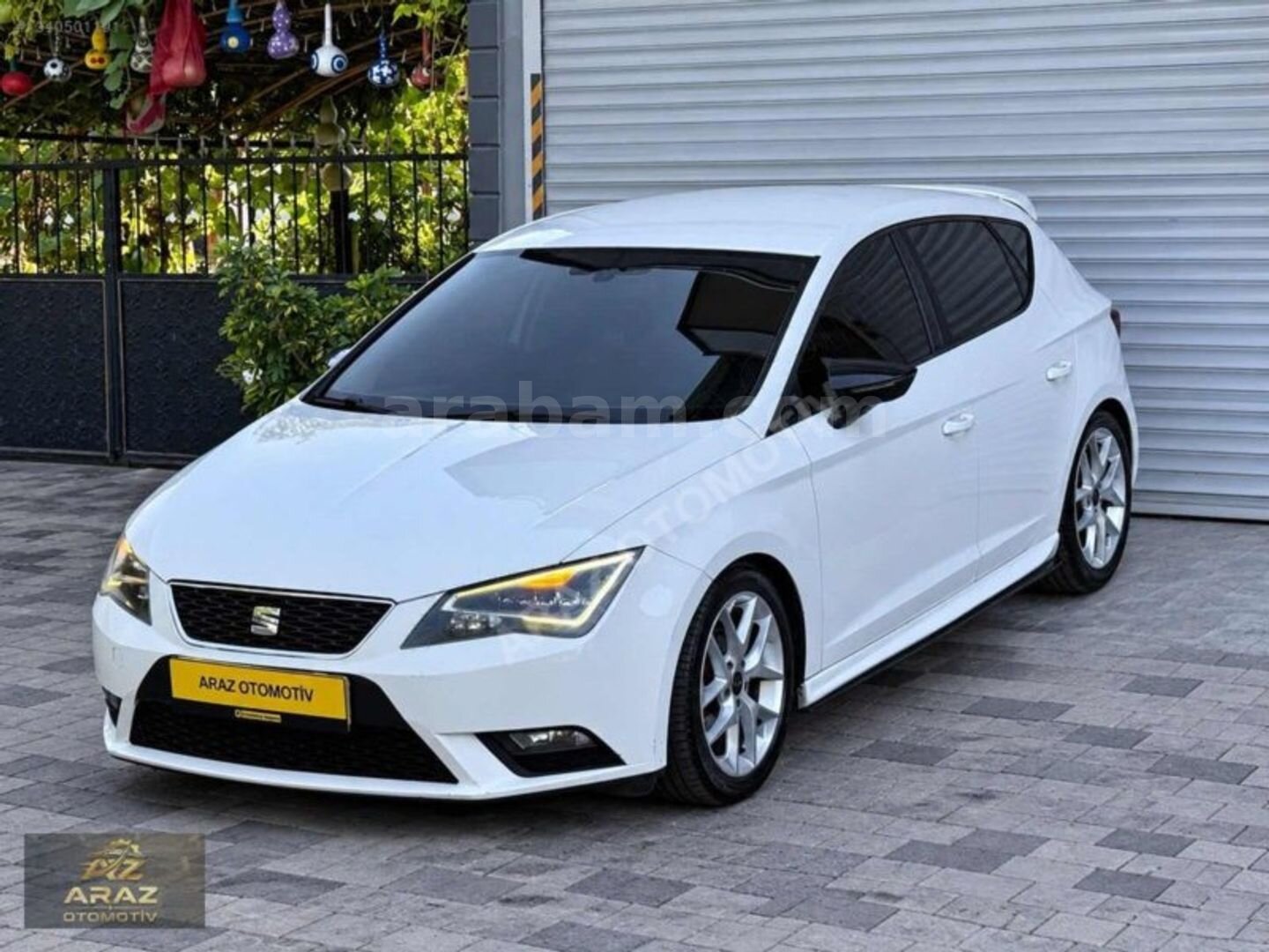 ARAZ'DAN SEAT LEON DİZEL OTAMATİK 3